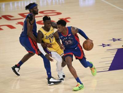 НБА: Детройт Михайлюка уступил Лейкерс, Нью-Йорк обыграл Портленд