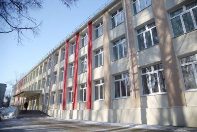 Школу на Севастопольской в Ульяновске отремонтируют к сентябрю