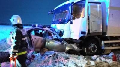 Четыре человека погибли в массовом ДТП в Иркутской области