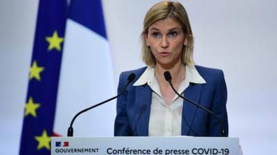 Французский министр допустила использование российской вакцины от COVID-19 в Европе