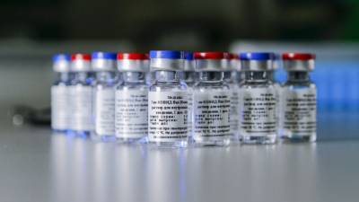 Российские ученые разрабатывают вакцину против мутировавших штаммов коронавируса