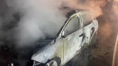 В Киеве сгорел автомобиль журналиста: второй поджог за 2 года – видео
