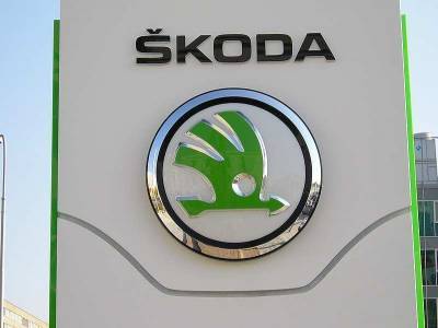 Skoda приостановила продажу моделей Octavia в России