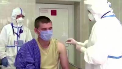 РФПИ анонсировал регистрацию вакцины "Спутник-V" в 25 странах