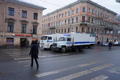 В МВД объяснили увеличение числа силовиков в центре Петербурга