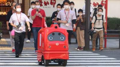 Японские работодатели начали заменять людей роботами из-за пандемии nbsp