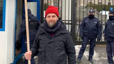 Режиссёр Вырыпаев, поддержавший протесты, заявил об увольнении из "Okko Театра"
