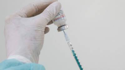 Представитель ВОЗ опроверг ряд мифов об опасности вакцин от COVID-19