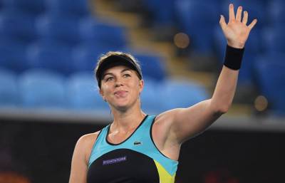 Теннисистка Павлюченкова уступила Осаке в первом круге Australian Open