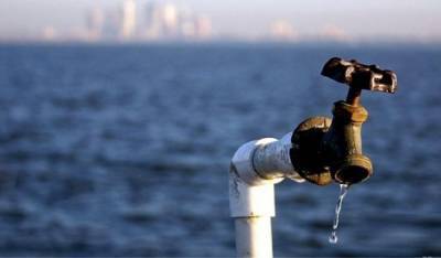 Киев подаст воду в Крым только после его «деоккупации» — Кулеба