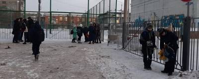 В Красноярске из-за сообщений о минировании эвакуировали десятки школ