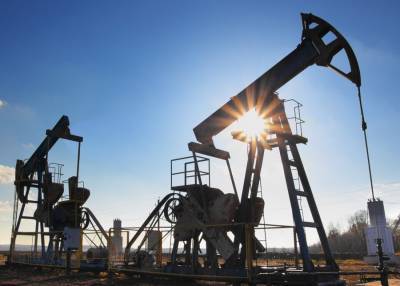 Цена нефти Brent превысила 60 долларов впервые с января 2020 года