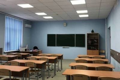 Из-за сообщений о терактах в школах Северной Осетии отменили уроки