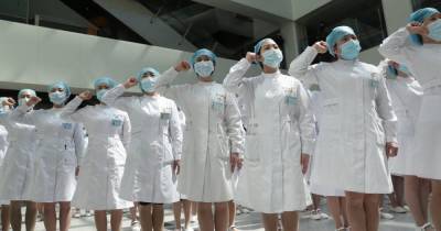 В Китае впервые за два месяца не выявили новых случаев заражения коронавирусом