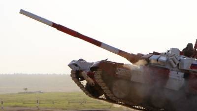 Опубликовано видео танковых стрельб экипажей Т-72БЗ в Нижегородской области