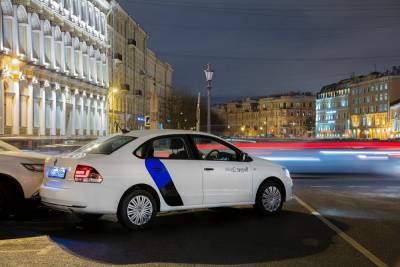«Яндекс.Драйв» запустил в Петербурге подписку на автомобили