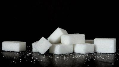 Спрос россиян на сахар и масло сократился в январе