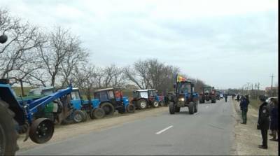 Сторонники Санду снова толкают молдавских фермеров на протесты