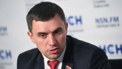 На задержанного депутата от КПРФ Николая Бондаренко составили протокол