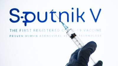 Зеленский назвал позитивным наличие у РФ собственной вакцины против COVID-19