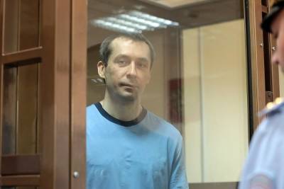 Полковника-миллиардера Захарченко увезли из СИЗО в больницу
