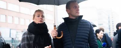 YouTube заблокировал видеоролик разговора Навального с собственным «отравителем»