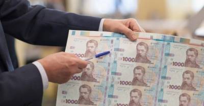 Курс валют: укрепление гривни провоцирует продавцов, но покупатели продолжают выжидать