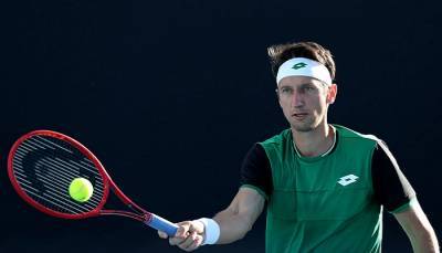 Стаховский в напряженной борьбе проиграл Лайовичу на старте Australian Open