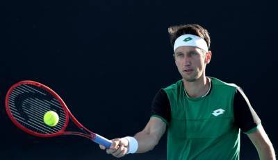 Australian Open: Стаховский в напряженном матче обидно уступил Лайовичу