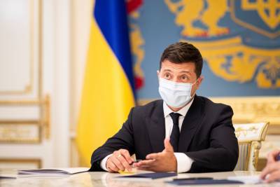 Для вакцинированных украинцев будут отменять карантин: детали от Зеленского