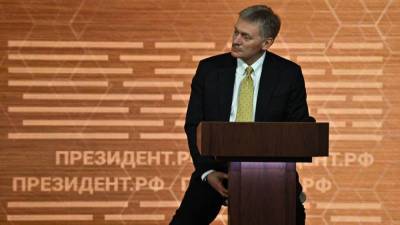 Песков рассказал о мерах по повышению размера пенсий в России