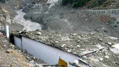 Сход ледника в Индии: число погибших выросло до 18, пропали без вести более 200 человек - newdaynews.ru - India - штат Уттаракханд