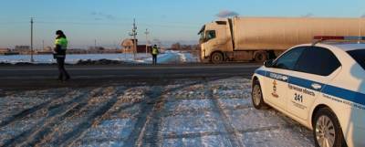 ГИБДД Кургана ограничила движение транспорта из-за метелей