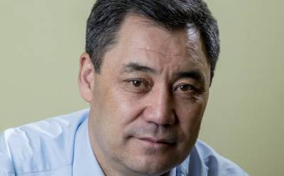 Президент Киргизии объяснил, почему его портреты не будут украшать кабинеты чиновников