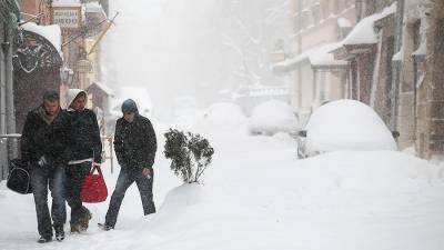 Мэр Львова попросил жителей о помощи в расчистке снега