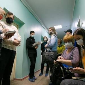 На вакцинацию в Украине выделили чуть менее 4 млрд грн, - Степанов