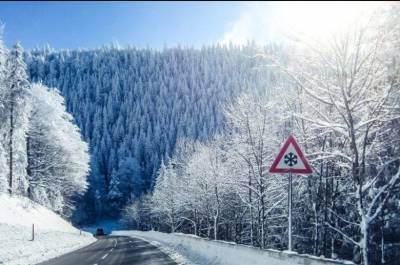 Снегопады спровоцировали транспортный коллапс в Германии. Есть пострадавшие