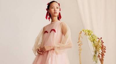 Рассматриваем полный лукбук Simone Rocha x H&M и выбираем себе сказочные платья
