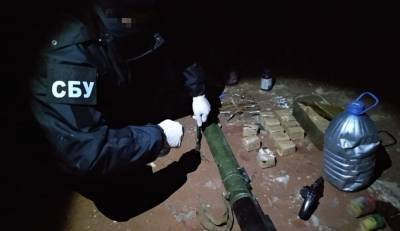 В Ровенской области обнаружили тайник с 4 кг взрывчатки