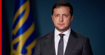 Зеленский разрешил допуск иностранных военных на территорию Украины
