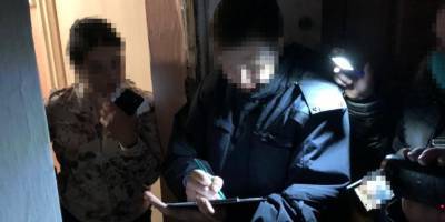«Сломали об него железный стул». В Черкасской области двух полицейских подозревают в пытках задержанного