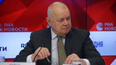 Киселев назвал «слабостью» решение Латвии о запрете вещания телеканала «Россия-РТР»