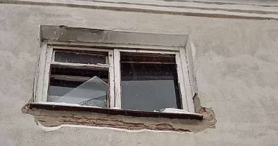 В центре Луцка в квартире произошел взрыв газа: фото (6 фото)