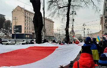 Всемирный день солидарности напомнил: «Жыве Беларусь!»
