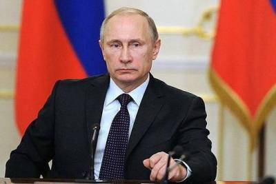 Владимир Путин потребовал разобраться с исполнением указа о зарплатах ученых