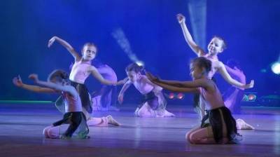 В Пензе театры танца показали шоу о коронавирусе и творчестве - penzainform.ru - Пенза