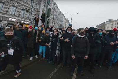 Российские знаменитости потребовали изменить закон РФ о митингах