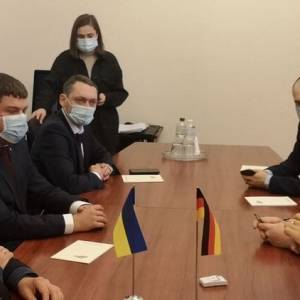 Германия даст Украине 13 млн евро на ремонт медучреждений на востоке страны