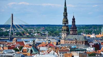 Экс-депутат Европарламента рассказал, как в Латвии искореняют русский язык