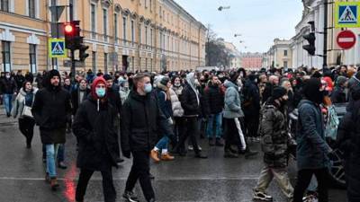 Российские деятели культуры и науки выступили с требованием об изменении закона о митингах